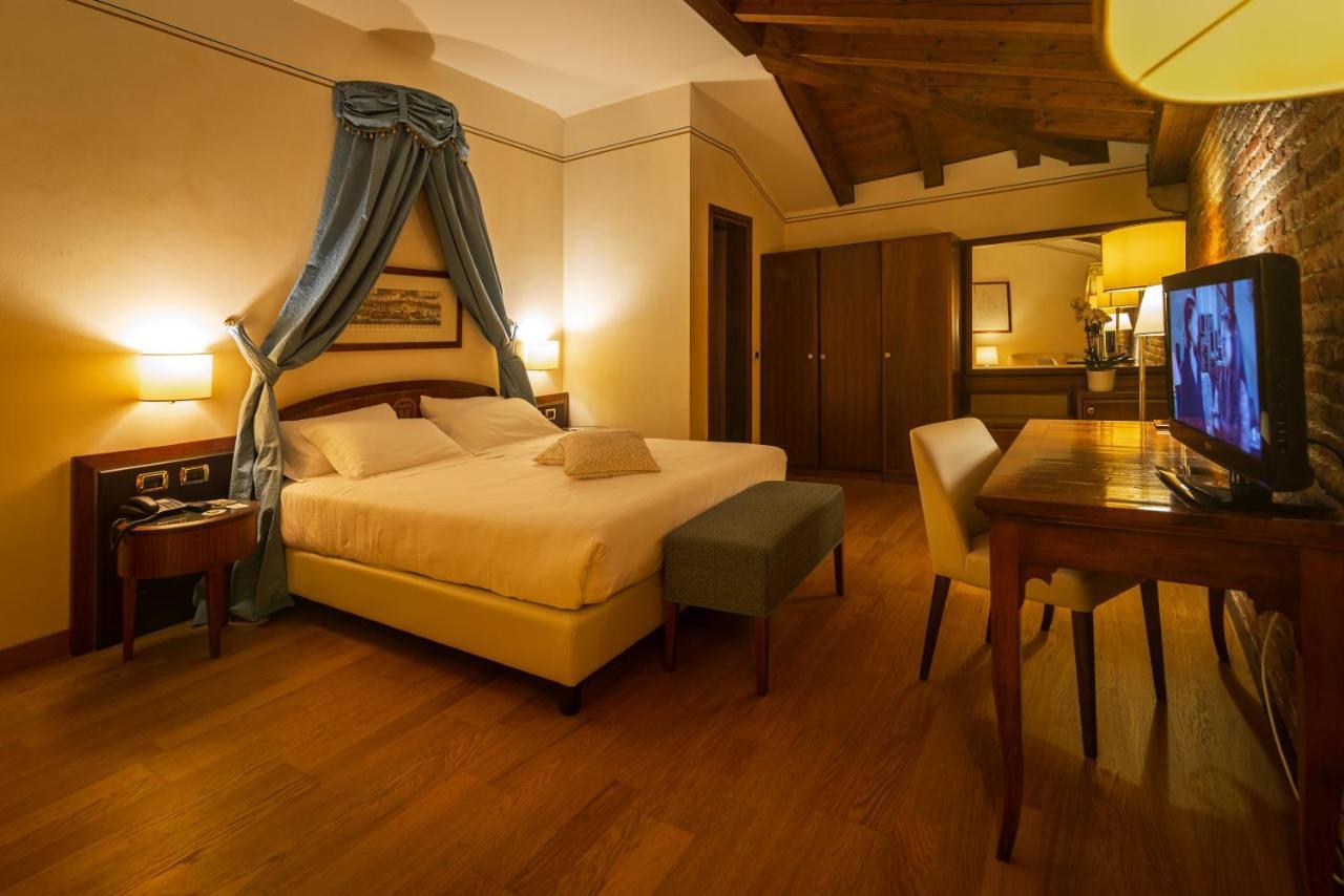 Hotel Alla Torre Кастелфранко Венето Екстериор снимка