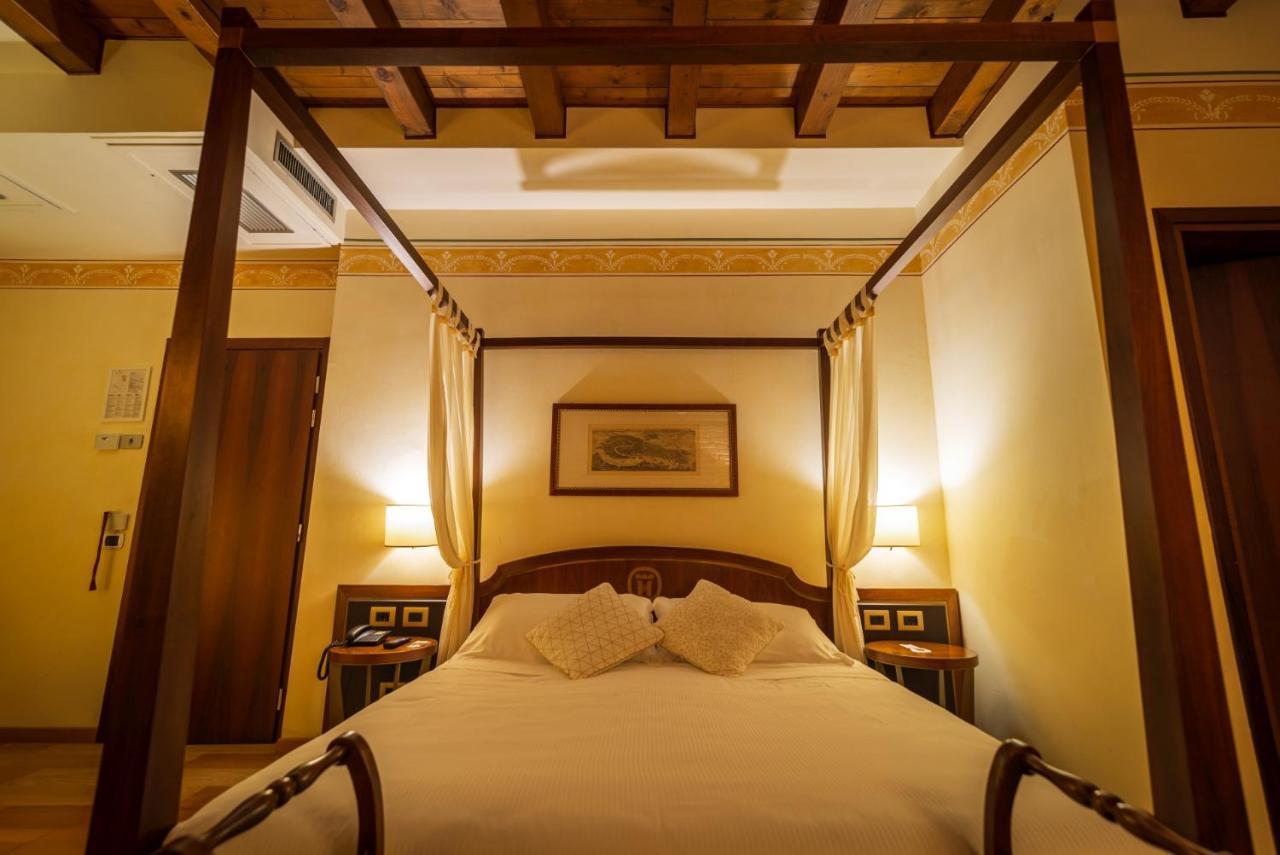 Hotel Alla Torre Кастелфранко Венето Екстериор снимка