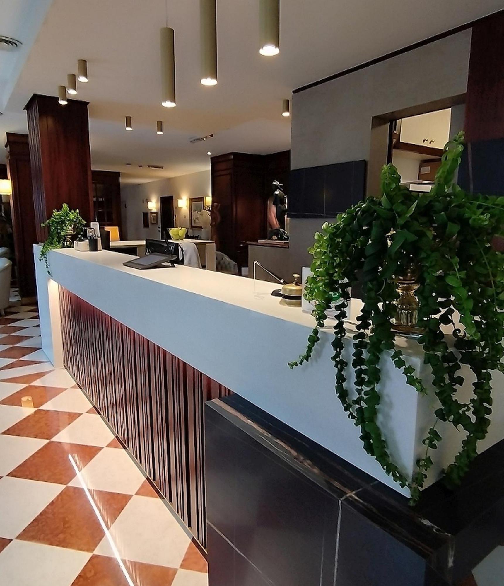 Hotel Alla Torre Кастелфранко Венето Екстериор снимка