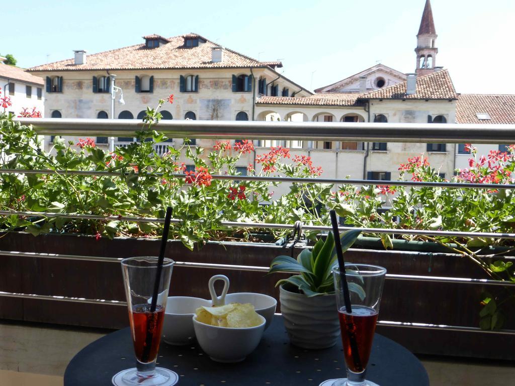 Hotel Alla Torre Кастелфранко Венето Екстериор снимка