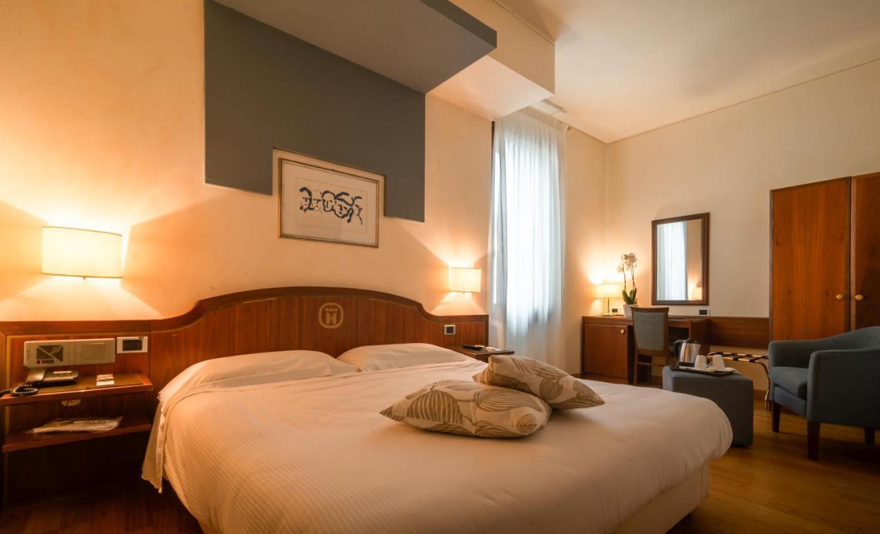 Hotel Alla Torre Кастелфранко Венето Екстериор снимка